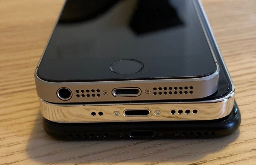 iPhone 12 станет компактнее нового iPhone SE